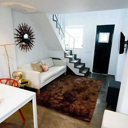 Imperium Village Apartment *
