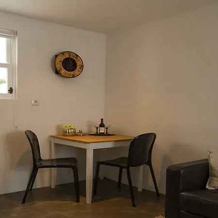 Imperium Village Apartment *