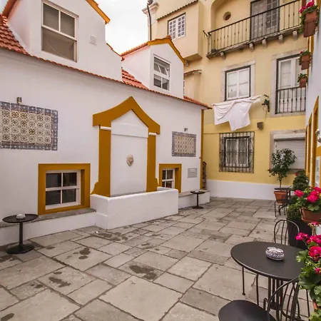 Imperium Village Apartment *